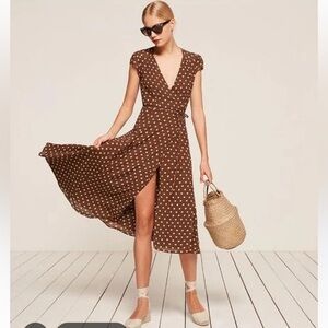 Reformation carina dress SZ XS brown dot wrap